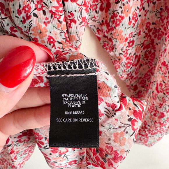 Torrid Red Floral Crinkle Chiffon Smocked Sleeve Blouse - 4X - Picture 5 of 12